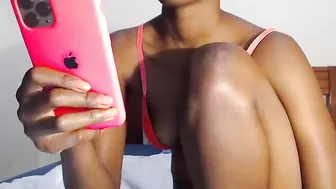 haneybee wonderful chick rides a sex car