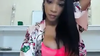 parisbanks mature bbw fucks both holes