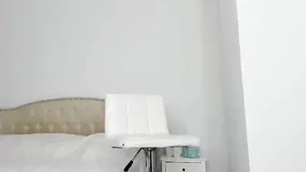 surecakes masturbating with a tampon in pussy