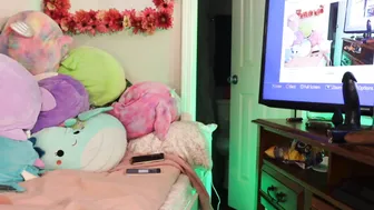 oftenelle big tit babe fucked by a toy