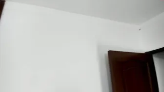 xhxoxtxsxex big breasted female fingering pussy