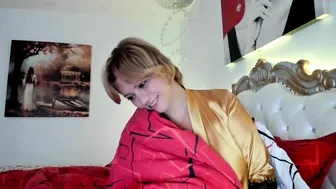 kiradivine radiant passion consoles himself in  private e