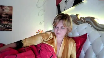 kiradivine radiant passion consoles himself in  private e
