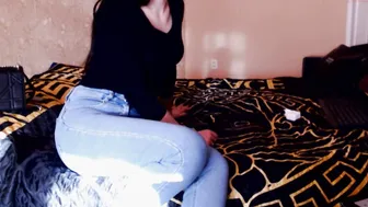 kevin__larsen pretty lady fucking pussy with sex machine