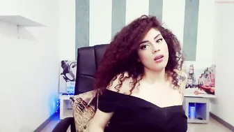 laurenn_connor slut with big tits gets naked in  private e