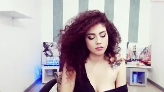 laurenn_connor slut with big tits gets naked in  private e