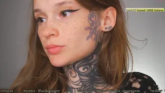 ginger_sweetness cute bitch fucks pussy with phallus