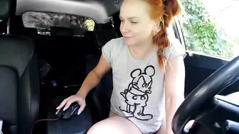 bondgirl013 blonde goddess is dug into both holes.