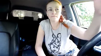 bondgirl013 masturbating and playing with her pussy