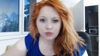 cutielilly24 cute whore sits on thick cock