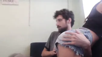 bells_beast matchless chick spins elastic booty