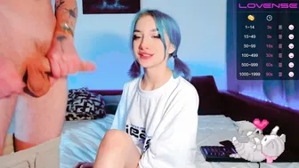 arkven busty blonde hot jerks off her cunt