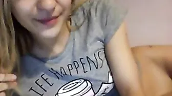 angel5500 cute brunette girl masturbates passionately