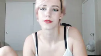 alicen0 shrews passionately fucks anus