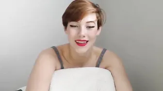 alicen0 elegant slut takes off her underwear