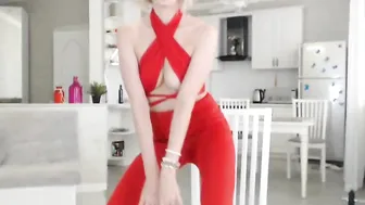 alexiangel passionate slut shows shaved holes