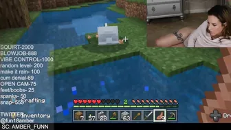 amber_fun fucks herself with different sized dicks