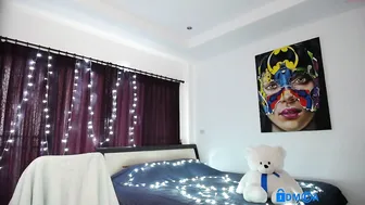 anna_shine_ lovely maid