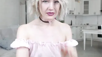 alexiangel pretty female having fun with phallus