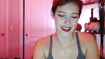 alicen0 hot bitch fucks herself with a phallus