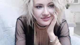 alexiangel flexible chick heartily exercises its holes