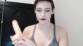 alicen0 with a toy in the pussy