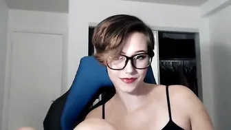 alicen0 black haired passion shows beautiful sissy