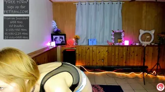 akgingersnaps beauty squeezes cap