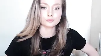 bijoux__blue skin posing nude