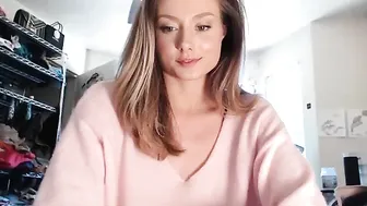 bijoux__blue charming bitch gets fucked in pussy