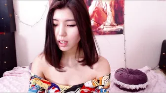 alionarey pretty woman and her breasts