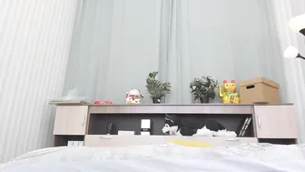 dianaholiday adorable  cam girl  pulls clit