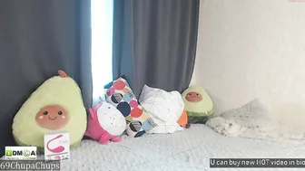 69chupachups adorable chicks masturbating cunt