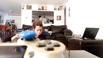 bigthingss cute slut handjob pussy