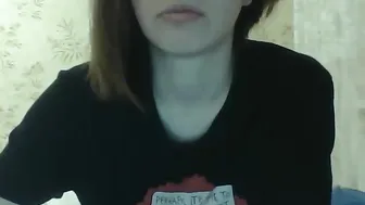 serafi bitch with huge booty caresses hairy cunt