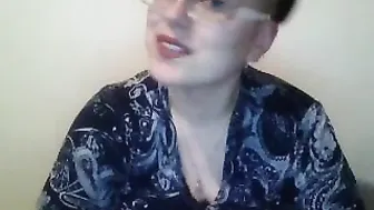 sexeva sweet chick masturbates with sex toys