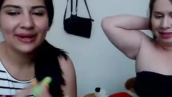 scarlett_and_susan_hot_latin2 Filly