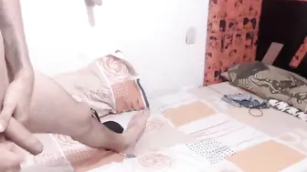 saritaprincess full skin pulls the cap with a phallus