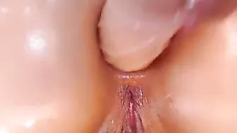 yeni_luv_anal incredible shows off gorgeous boobs