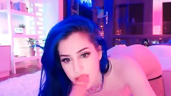 kati3kat harlot posing in pantyhose