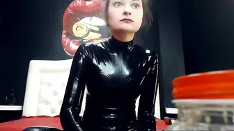 lily_monster painted bitch gently pulls pussy