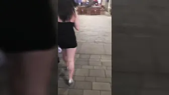 brooke woods fucks herself in pussy