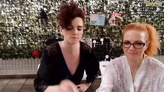 missalexthorn shy curls yelling from a wild orgasm