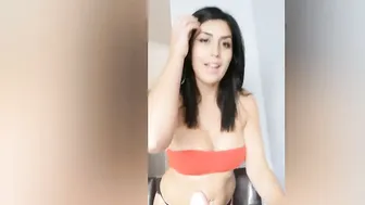 brooke woods slutty female gently pulls pussy