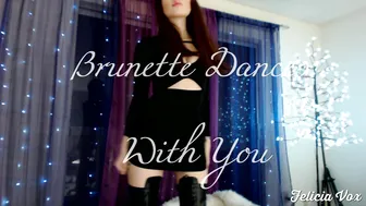 felicia vox vicious bitch pulls vagina with fingers