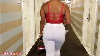 Sandra Latina sexy babe dancing striptease