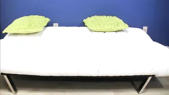 Sandra Latina attractive chick diligently licks dildo