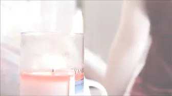 Lewd Lychee babe sat hard masturbating pussy