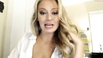 vanessavice19 charming bitch shows breasts