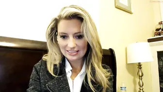 vanessavice19 beautiful blonde girl shows naked body